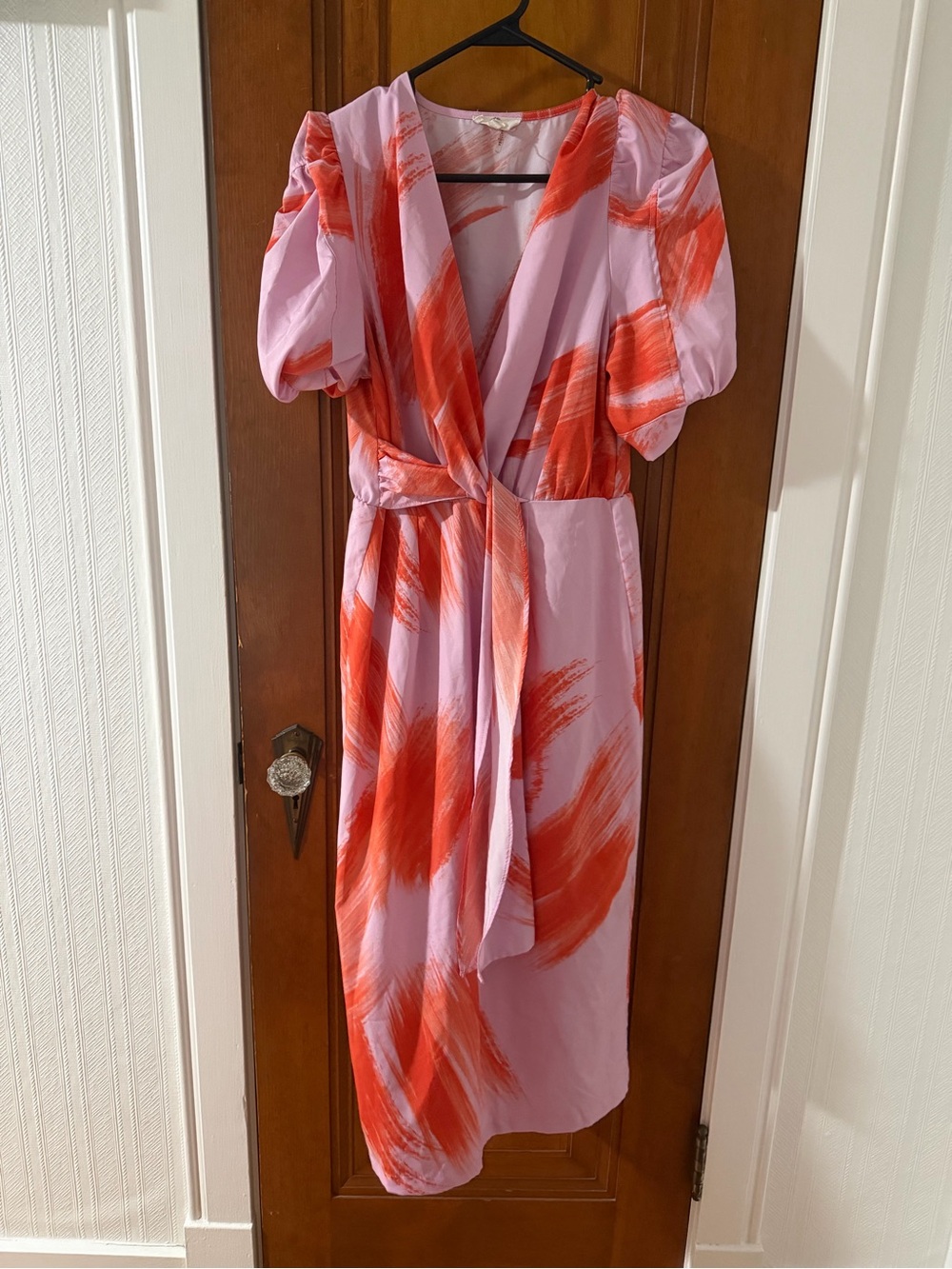 ENTRO Pink and Orange Brushstroke Wrap Dress with Puff Sleeves